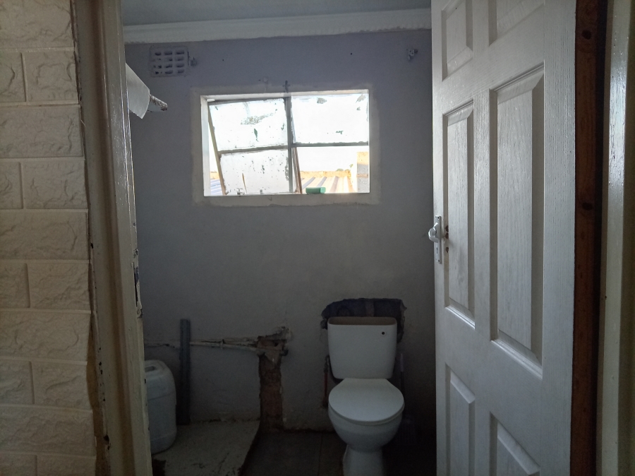 2 Bedroom Property for Sale in Mdantsane Nu 14 Eastern Cape